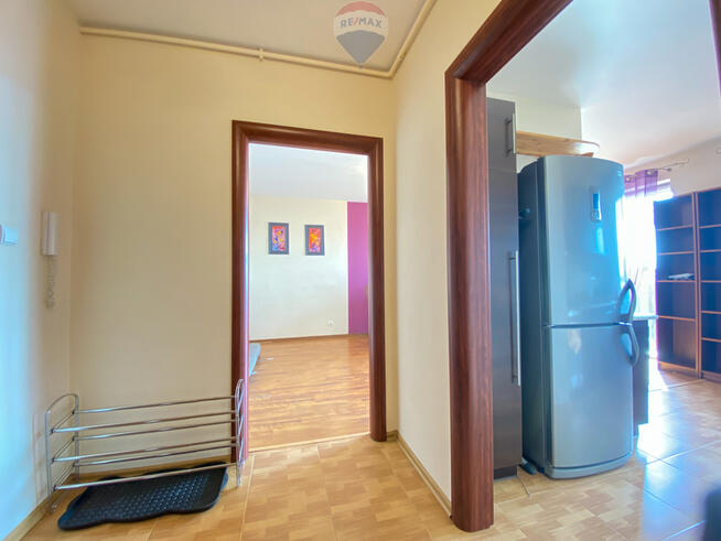 Mieszkanie w dobrej lokalizacji / balkon i m.park.