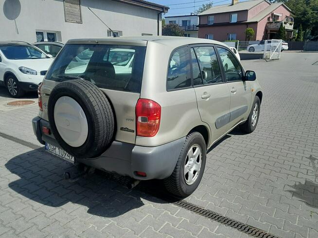 Toyota RAV-4 2.0i 4X4 klima alufelgi 5 drzwi stan BDB