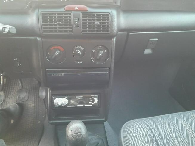 Lancia Delta 1.6i STAN BDB piękny klasyk