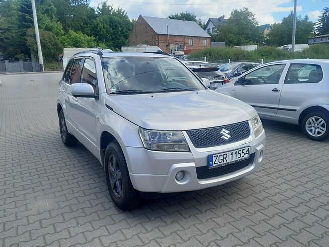 Suzuki Grand Vitara 2.0i 4X4 alufelgi skóry szyberdach klimatronik tempomat EXLUSIVE