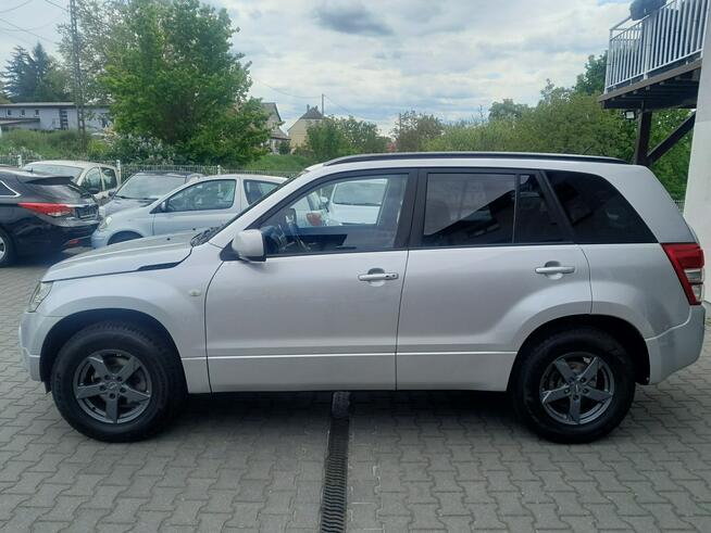 Suzuki Grand Vitara 2.0i 4X4 alufelgi skóry szyberdach klimatronik tempomat EXLUSIVE