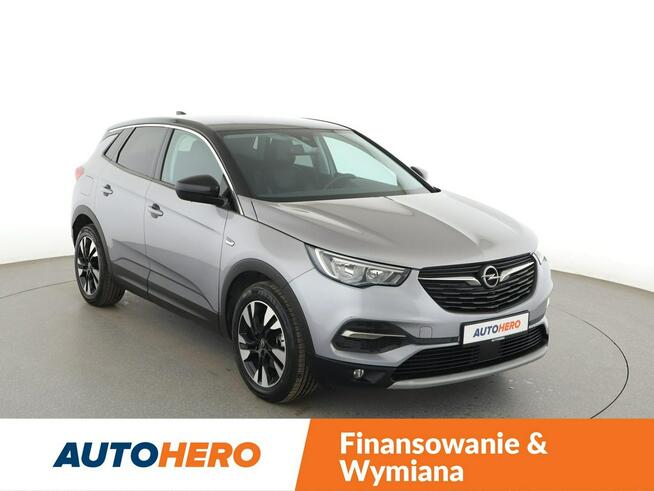 Opel Grandland X automat navi klima auto kamera i czujniki parkwania