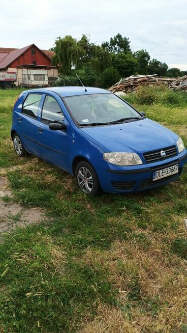 Witam sprzedam fiata Punto 2 mały przebieg