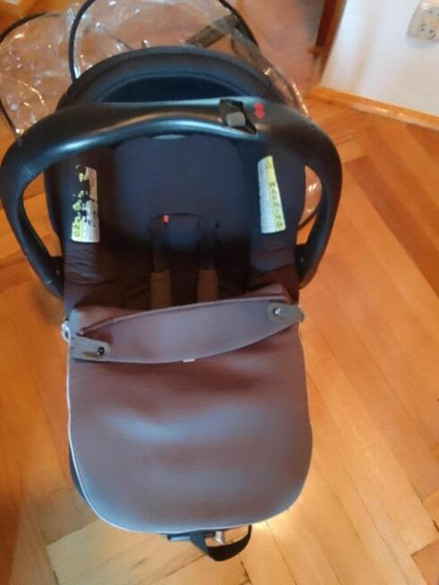 Sprzedam fotelik dziecięcy samochodowy