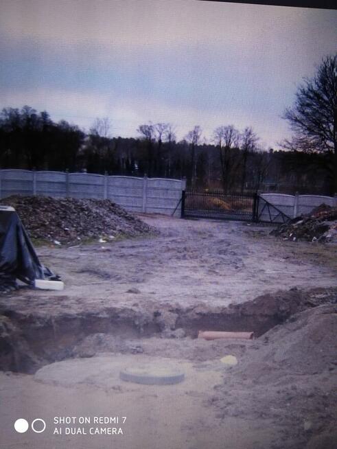 Dom w sąsiedztwie granicy