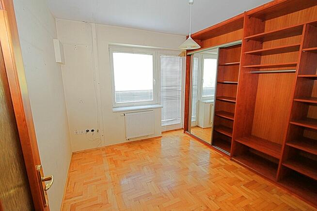 Dom z potencjałem, Nowa wieś