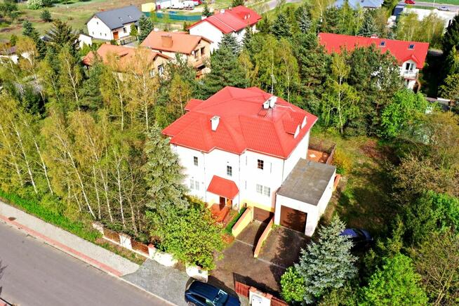 Dom z potencjałem, Nowa wieś