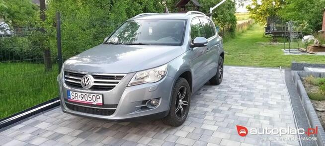 VW Tiguan I 2.0 SUV 4x4 z hakiem disel manual + komplet opon