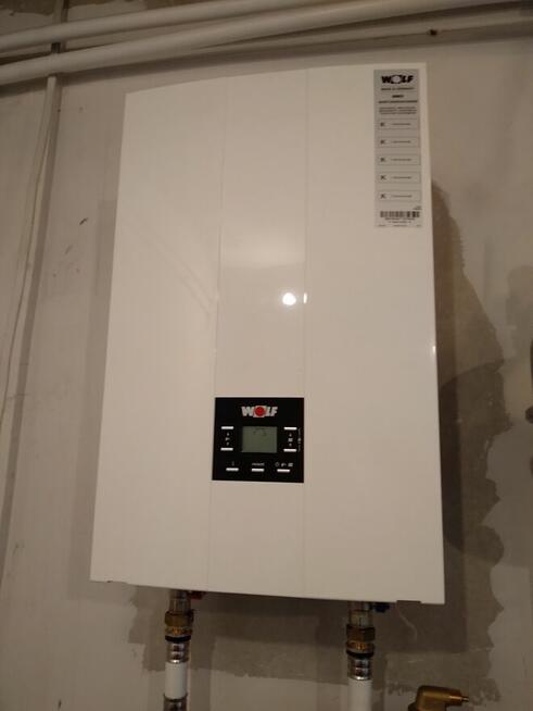 Wynajmę halę powierzchnię biurowe