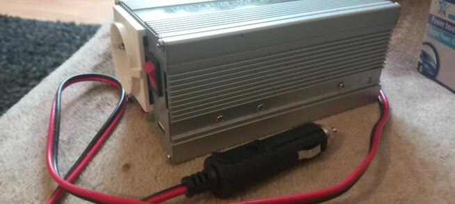 Przetwornica samochodowa .