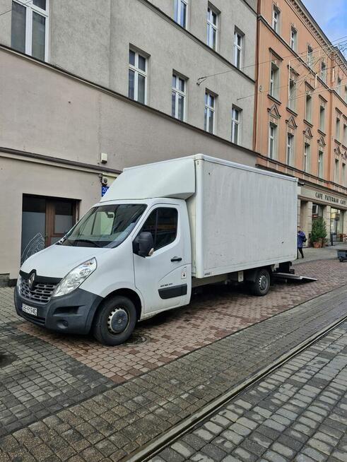 • PRZEPROWADZKI • WYWOZY • OPRÓŻNIANIE MIESZKAŃ – ZADZWOŃ