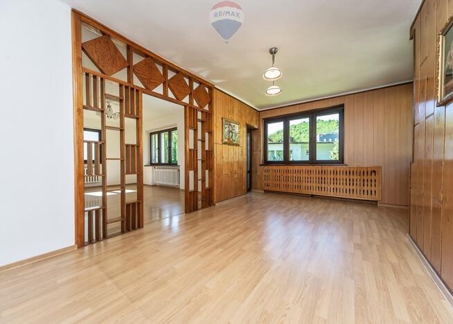 Dom wolnostojący w świetnej lokalizacji