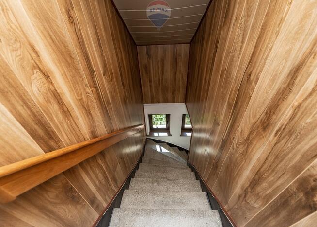 Dom wolnostojący w świetnej lokalizacji