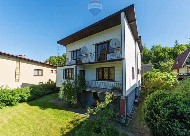 Dom wolnostojący w świetnej lokalizacji