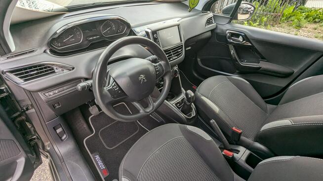 Peugeot 208 1.2i*82PS*OPŁACONY Bezwypadkowy Klimatyzacja Navi*VIP GWARANCJA 24M