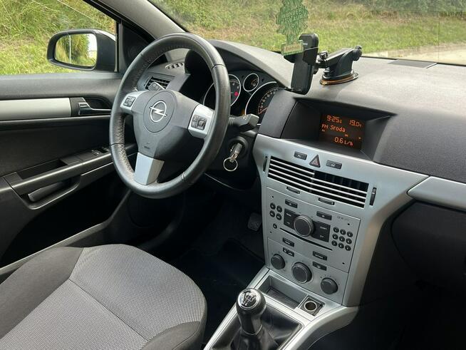 Opel Astra GTC Benzyna Mały Przebieg Opłacony