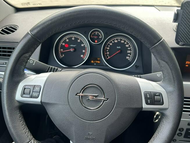 Opel Astra GTC Benzyna Mały Przebieg Opłacony