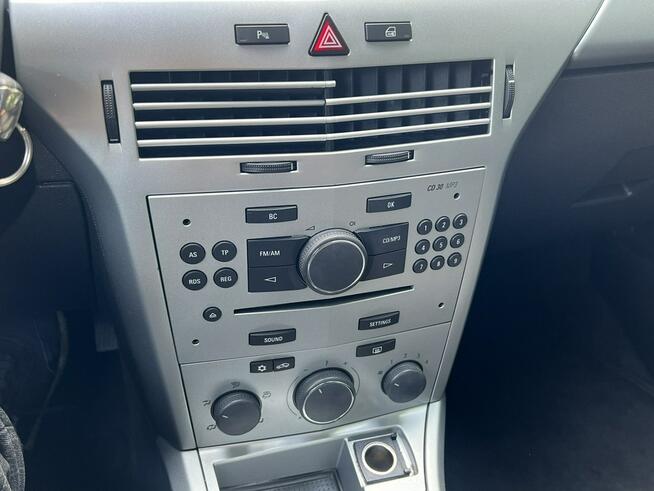 Opel Astra GTC Benzyna Mały Przebieg Opłacony