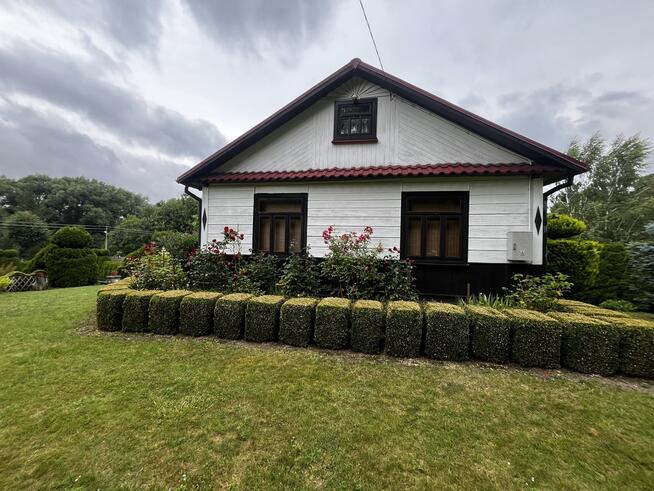 Częstoborowice - Dom z bali z dużą działką