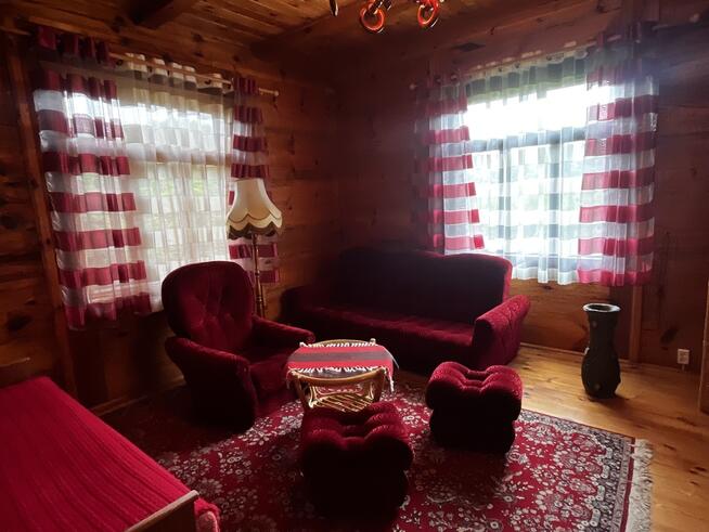 Częstoborowice - Dom z bali z dużą działką