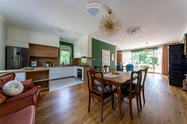 RODZINNY AZYL Z DUSZĄ ARTYSTY – JEDLNIA-LETNISKO