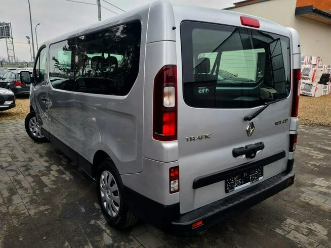 Trafic 1.6 dCi L2H1 Expressio 120KM NAVI klima SERWIS 9 osób 2015