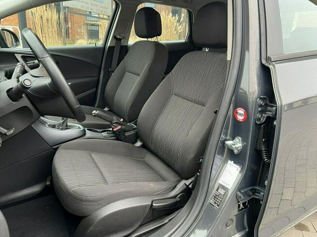 Opel Astra Sport Tourer Berlin 1.4 Turbo Lift Navi Alu17 PDC Service NAP