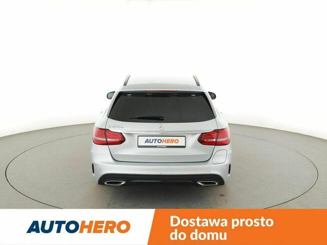 Mercedes C 300 PHEV multibeam LED skóra/alcantara virtual cocpit grzane fotele navi