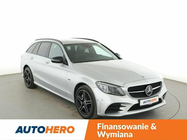 Mercedes C 300 PHEV multibeam LED skóra/alcantara virtual cocpit grzane fotele navi