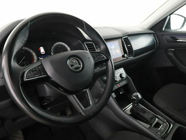 Škoda Kodiaq DSG navi full LED kamera i czujniki parkowania klima auto