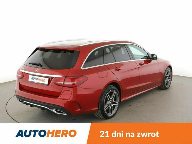 Mercedes C 300 PHEV AMG Line multibeam LED panorama virtual cocpit skóra/alcantara