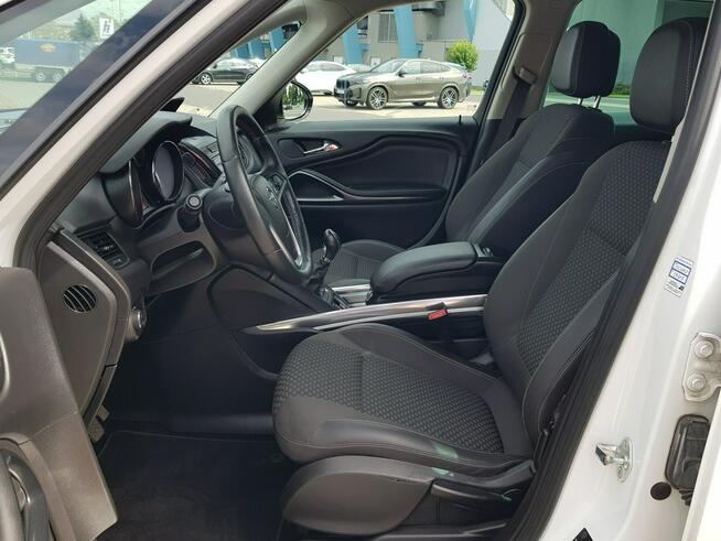 Opel Zafira 1,6 Turbo 200KM Navi Klimatronik Kamera Zarejestrowany Gwarancja