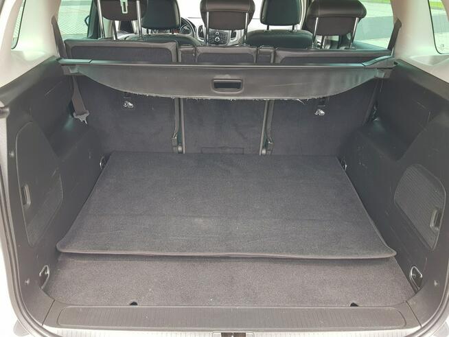 Opel Zafira 1,6 Turbo 200KM Navi Klimatronik Kamera Zarejestrowany Gwarancja