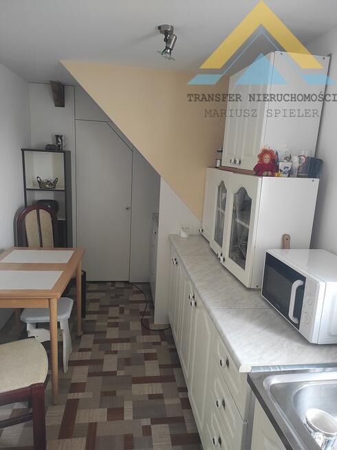 2 pok., klimatyczne na poddaszu kamienicy 265 tys!