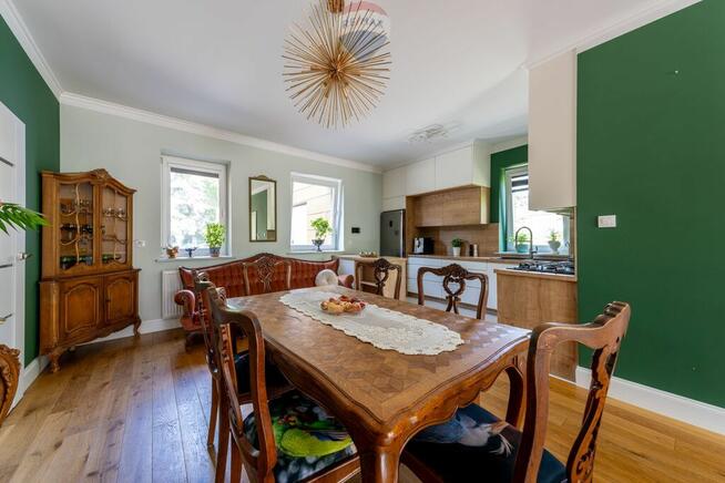 RODZINNY AZYL Z DUSZĄ ARTYSTY – JEDLNIA-LETNISKO