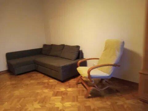 Pokoj do wynajęcia na Sadybie od 01.08. Garaż opcjonalnie