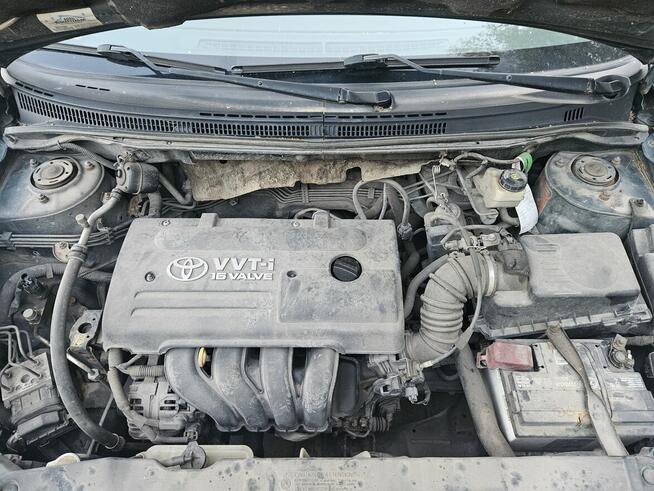 toyota corolla 2004 r.