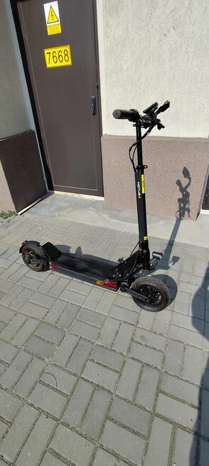 Sprzedam hulajnogę elektryczną