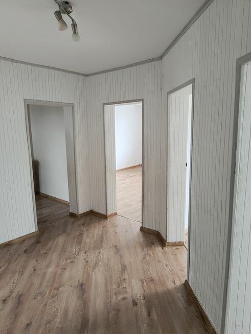 Mieszkanie 68 m2, 3 pokoje, 4 piętro w Piszu