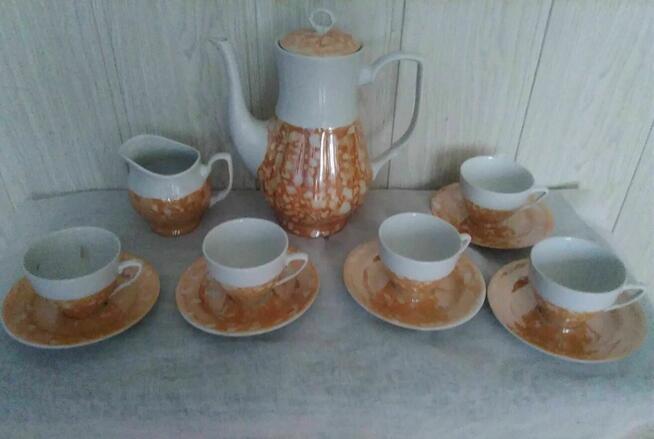 Zestaw porcelanowy Dzbanek mlecznik 5 filiżanek