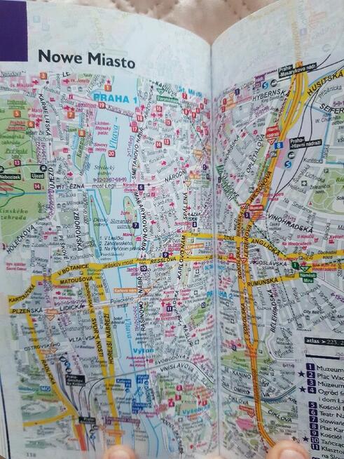 Praga przewodnik i mapa