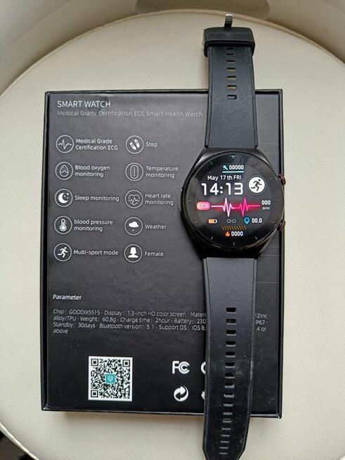 zegarek opaska opcje sportowe i pomiary zdrowotne