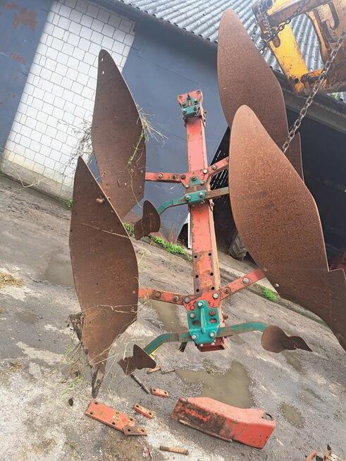 pług kverneland części wieżyczka 160