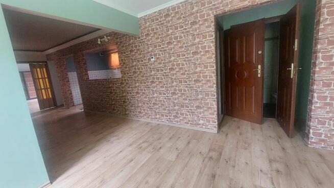 Konstantynów Łódzki. Przestronny budynek pod działalność.