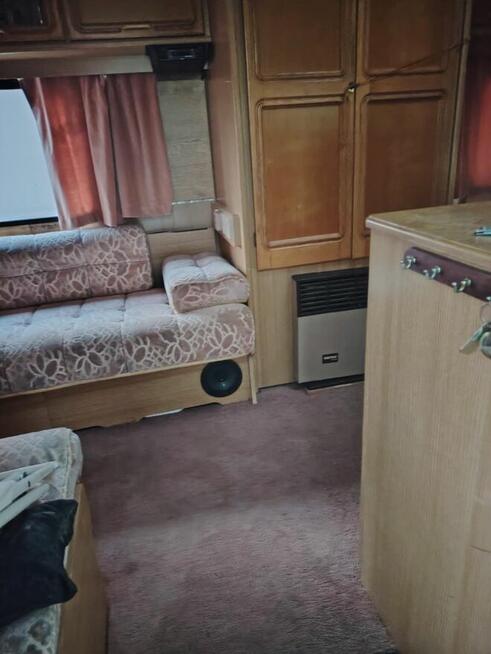 Sprzedam przyczepę kempingową