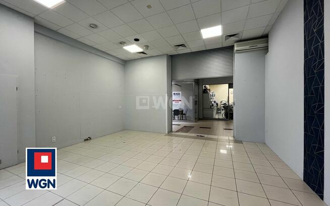 Na wynajem Lokal handlowo-usługowy 43,43 m2 w C.H. w Lubinie