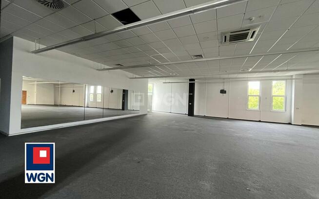 Lokal użytkowy 615 m2 na wynajem Centrum Handlowym w Lubinie