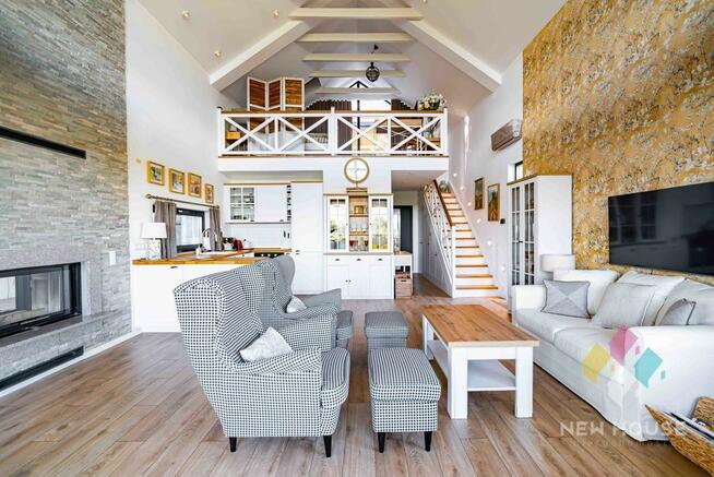 Posiadłość na wzgórzu z widokiem i basenem