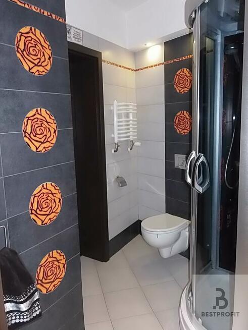 Dom Kobylnica, Główna