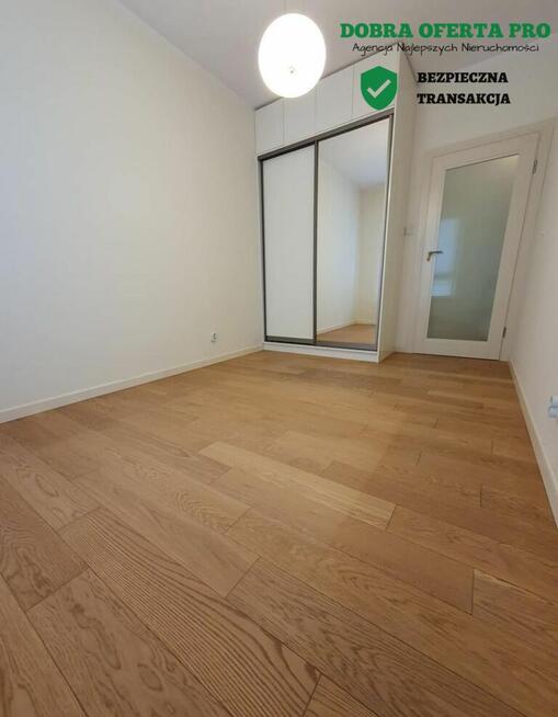 2-pokojowe mieszkanie z osobną kuchnią i balkonem